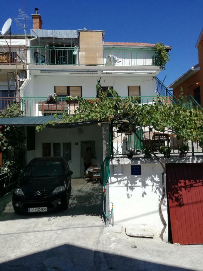 Apartmani Vodice Bagian luar foto